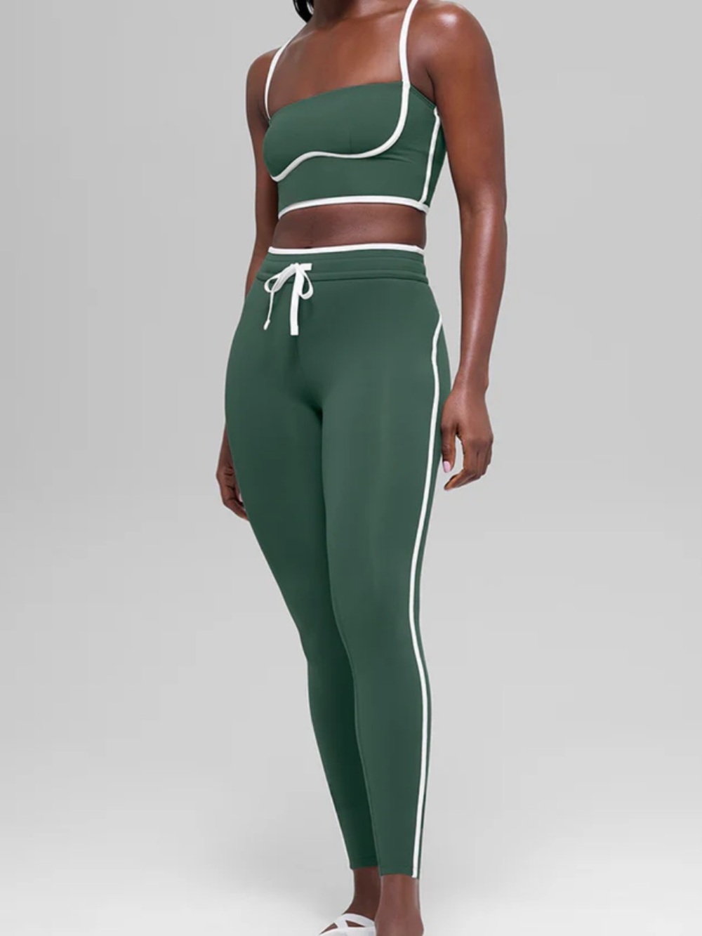 Alo Yoga Airbrush Streamlined Bra Tank and High-Waist Race Pace Leggings Sz Med